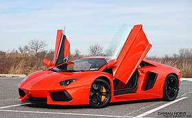 Aventador. (6675860749).jpg